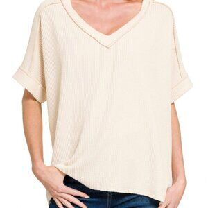 #50 CORDED RIB SHORT SLEEVE HI-LOW V NECK TOP